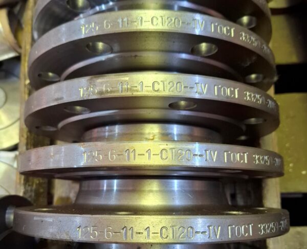Фланец воротниковый DN300 PN25 сталь F42 DIN 2634